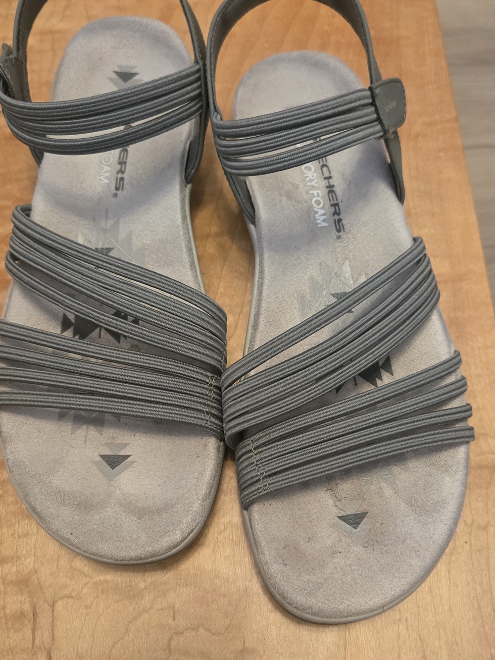 ​Skechers Gray Corded Strappy Comfort Sandals Women's US 9 Memory Foam